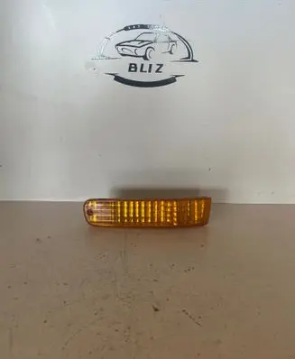 Honda Prelude Front reflector 0554031