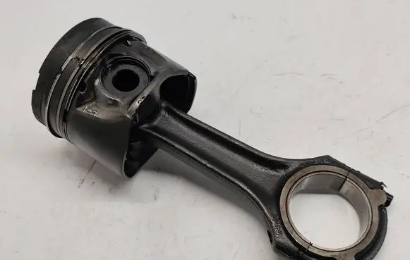 Mercedes-Benz A W168 Piston with connecting rod 6680300417 A6680300417 6680300117
