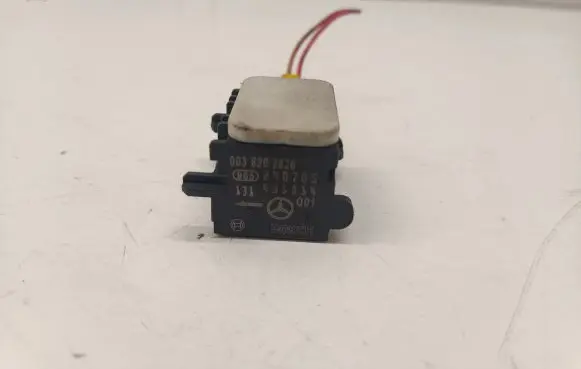 Mercedes-Benz ML W164 Airbag deployment crash/impact sensor 0038202826