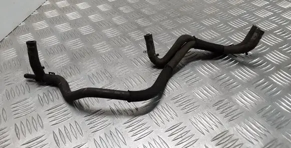 Volkswagen Golf Plus Engine coolant pipe/hose
