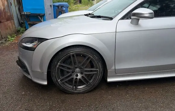 Audi TT TTS Mk2 Front quarter panel 8J0809245F 8J7817361B