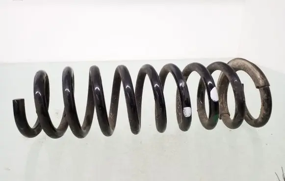 Hyundai ix35 Rear coil spring
