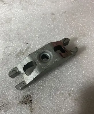 Volkswagen Polo V 6R Fuel Injector clamp holder 03L216 V300