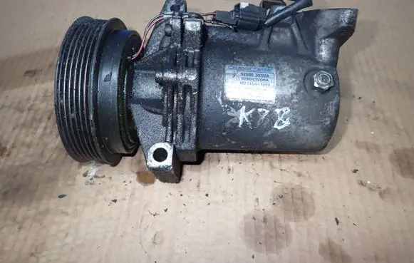 Nissan Juke I F15 Air conditioning (A/C) compressor (pump) 926003VD0A
