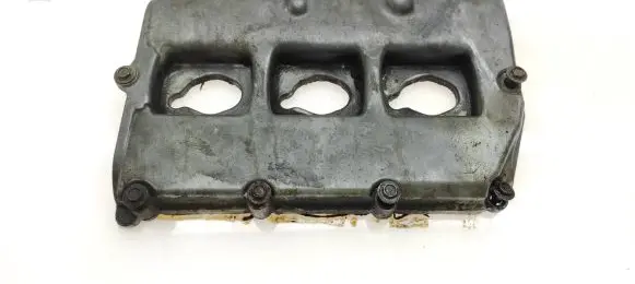 Subaru Outback Rocker cam cover 