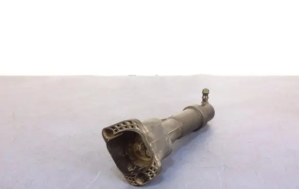 Volvo XC90 Windshield washer spray nozzle 