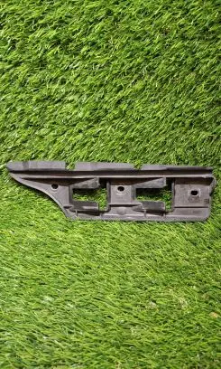 Volkswagen Golf V Front bumper mounting bracket 1K0807184