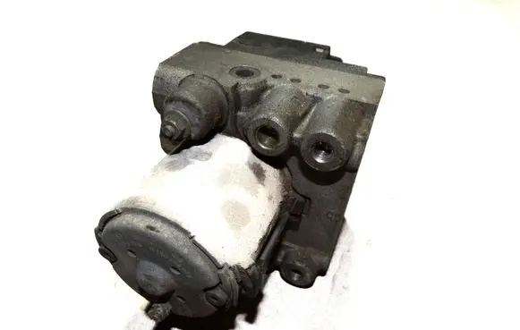 Audi A6 S6 C4 4A ABS Pump 0130108058 8D0614111 666072702