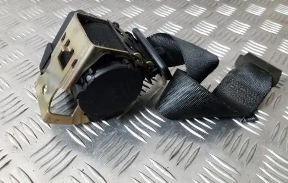 Ford Focus Rear seatbelt 98ABA611B68BP