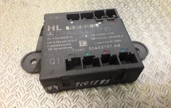 Mercedes-Benz C W204 Door control unit/module 2048207785 A2048207785