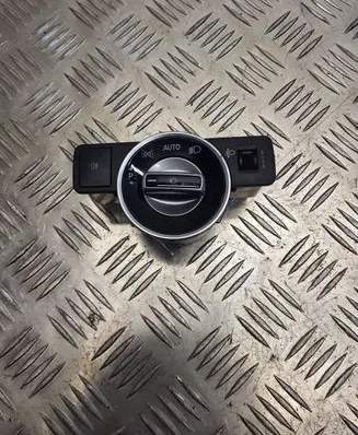 Mercedes-Benz C W204 Light switch