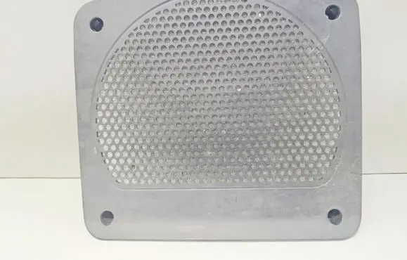 BMW 1 F20 F21 Subwoofer grill/trim 9223670
