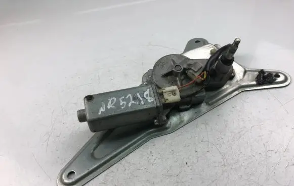 Suzuki Grand Vitara II Wiper motor 34332581