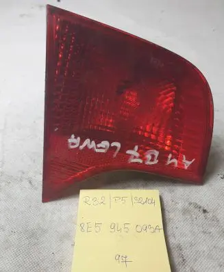 Audi A4 S4 B7 8E 8H Tailgate rear/tail lights 8E5945093
