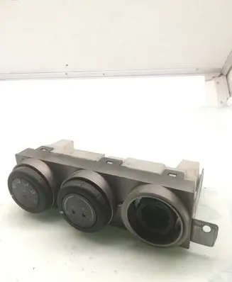 Nissan X-Trail T30 Climate control unit 27500EQ310