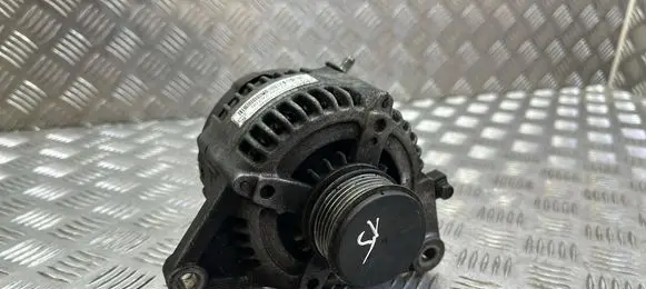 KIA Sportage Generator/alternator 373002A700