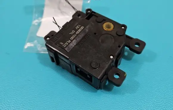 Toyota Land Cruiser (J200) A/C air flow flap actuator/motor 063800-1030 IMPRK1430441