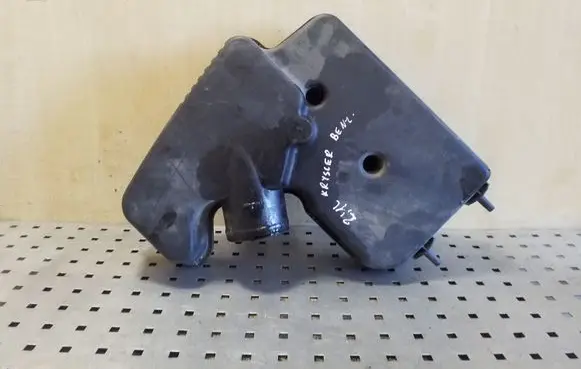 Chrysler Voyager Intake resonator 4612510