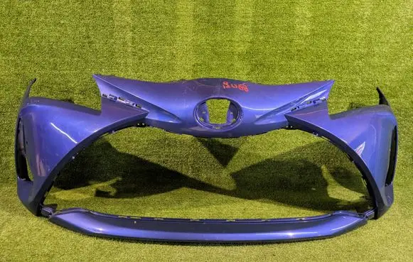 Toyota Yaris Front bumper 521190DA40