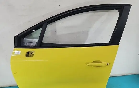 Renault Clio IV Front door IMPRK1482844