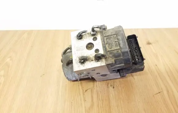 Nissan Almera Tino ABS Pump 0273004505 0265216787 476604U101