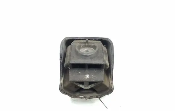Mercedes-Benz Vito Viano W639 Engine mount bracket A9062411013