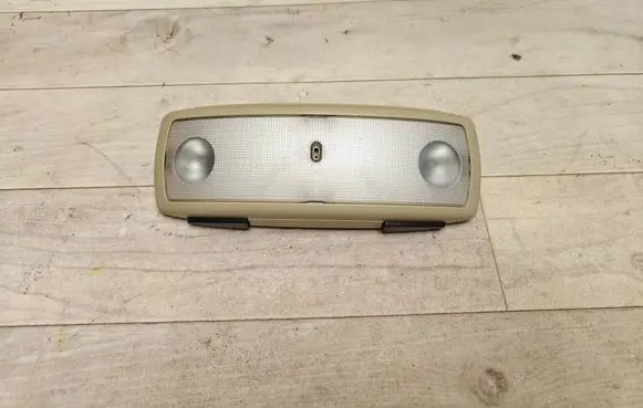 Volvo V70 Rear seat light 39859712