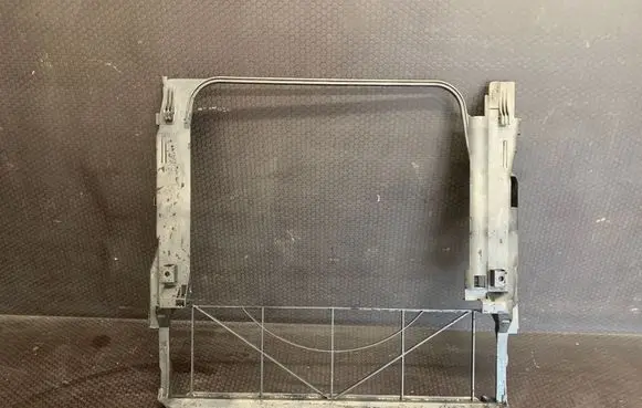 Radiator trim