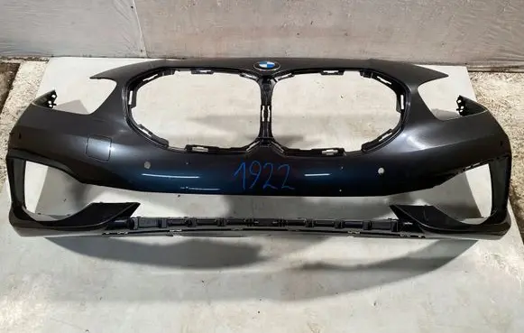 BMW 1 F40 Front bumper 7459708