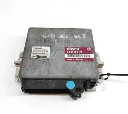 BMW 5 E34 Engine control unit/module 0261200179 1726685
