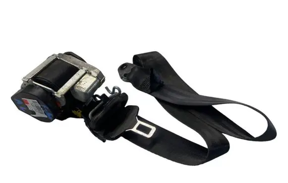 Ford Focus Front seatbelt BM5161295AAW 617231700