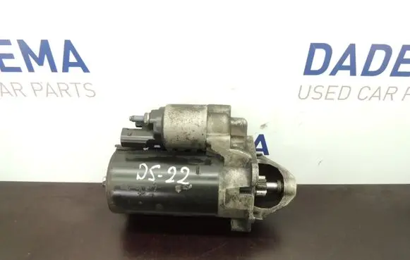 Audi A4 S4 B7 8E 8H Starter motor DS22