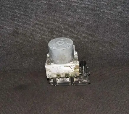 Nissan Almera N16 ABS Pump
