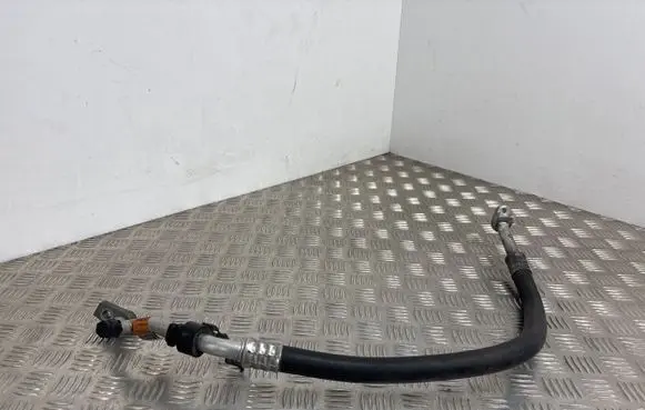 Ford Focus Air conditioning (A/C) pipe/hose JX6119N602MC
