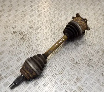 Mitsubishi Pajero Rear driveshaft