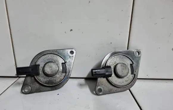 Opel Astra J Valve oil control 34751213