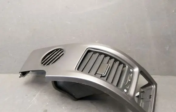 Honda CR-V Dashboard side air vent grill/cover trim 77620