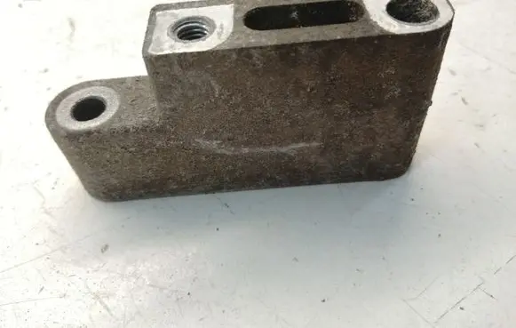 Generator/alternator bracket