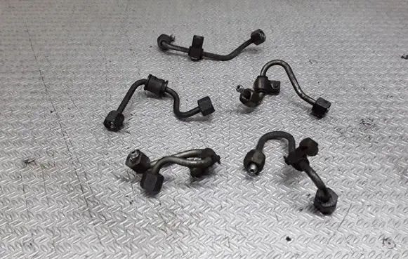 Ford Focus Fuel injector supply line/pipe 
