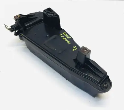 Peugeot 2008 I AdBlue liquid reservoir 