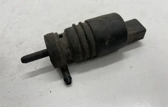Audi A4 S4 B8 8K Windscreen/windshield washer pump