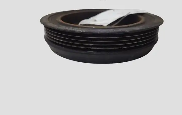 Volvo V40 Crankshaft pulley 08642400