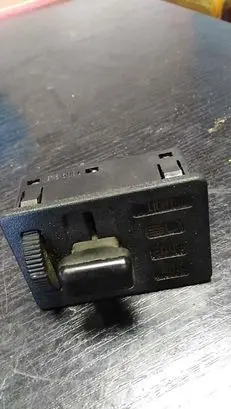 BMW 5 E28 Light switch 1369941