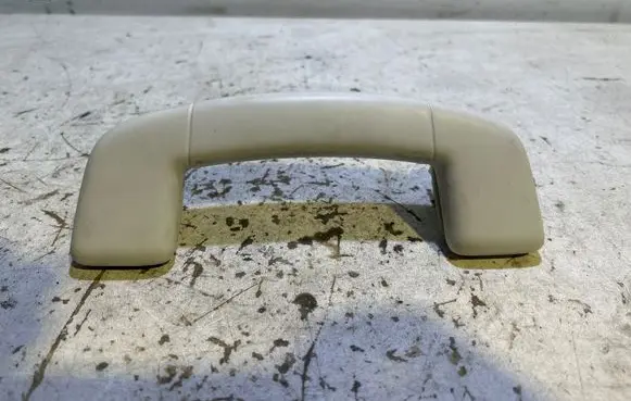 Volkswagen PASSAT B8 Front interior roof grab handle 3G0857607B