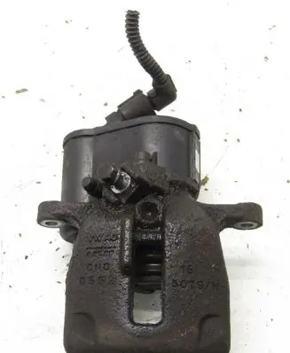 Audi Q3 8U Rear brake caliper 32332267J