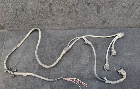 Audi A5 8T 8F Front ABS sensor wiring 8K1972251E