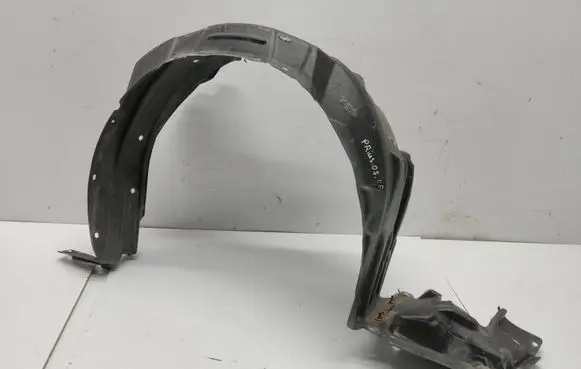 Toyota Prius (NHW20) Front wheel arch liner splash guards 5387547020