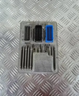 Opel Astra K Engine control unit/module 12679845