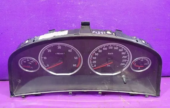 Opel Vectra C Speedometer (instrument cluster) 