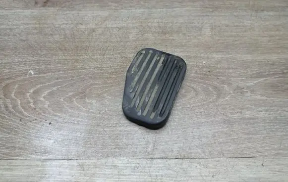 Clutch pedal